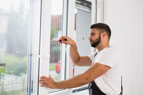 House Window Repair in Blue Springs