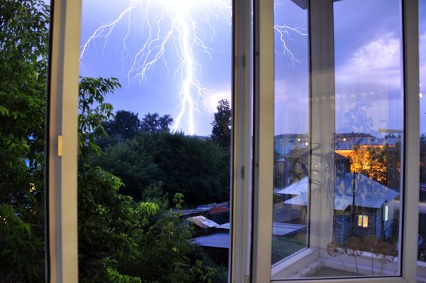 Storm Windows Repair in Blue Springs